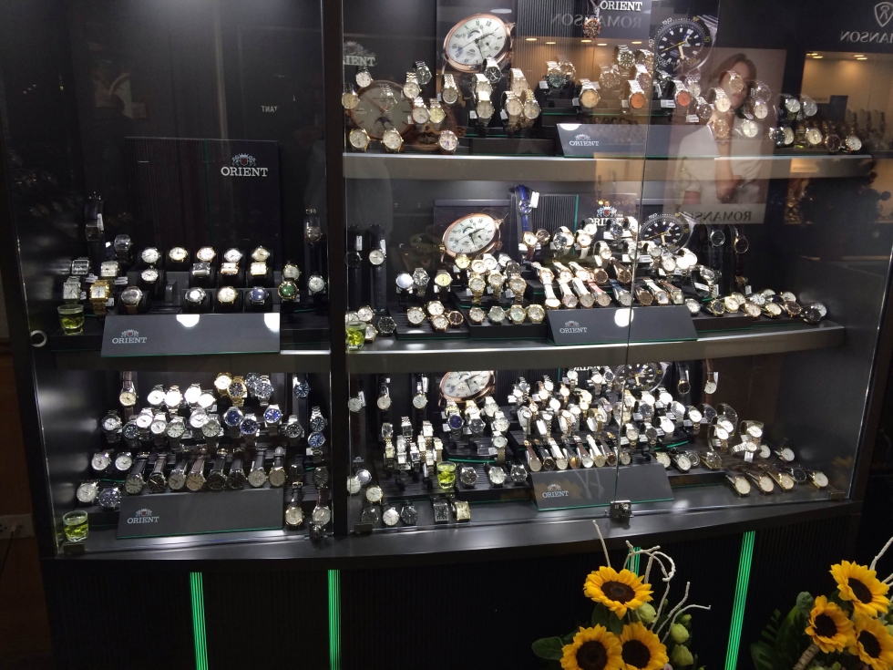 Những mẫu đồng hồ Orient chính hãng đang được trưng bày tại JPWatch