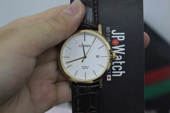 Sự tinh tế trong thiết kế của chiếc đồng hồ nam Citizen Quartz BI5072-01A